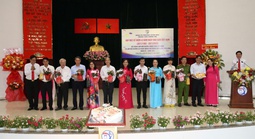 Trung tâm Chính trị Phường Xuân Hòa kỷ niệm 43 năm Ngày Nhà giáo Việt Nam