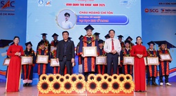 TP HCM vinh danh 88 thủ khoa, 5 người đạt điểm tối đa