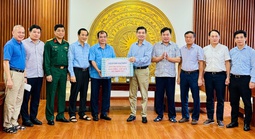 TP Hải Phòng trao 40 tỉ đồng hỗ trợ tỉnh Đắk Lắk khắc phục hậu quả mưa lũ