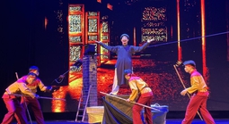 "Nghêu Sò Ốc Hến" được kể bằng nghệ thuật xiếc, tạo tiếng cười trong không gian thử nghiệm