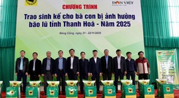 Bình Điền trao 1.600 gói sinh kế giúp nông dân Thanh Hóa tái thiết sản xuất sau bão lũ