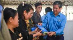 Công đoàn hỗ trợ khẩn cấp 1,5 tỉ đồng cho đoàn viên, người lao động Gia Lai bị thiệt hại do mưa lũ