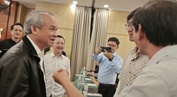 Bầu Đức giải mã cơn sốt cà phê