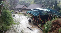 Thác Pa Sỹ sạt lở nghiêm trọng, tạm dừng đón khách du lịch