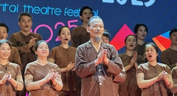 Góc nhìn một trí thức Algeria về Chủ tịch Hồ Chí Minh qua "Người đi dép cao su"