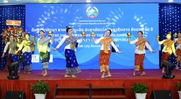 Kỷ niệm 50 năm Quốc khánh Lào tại TP HCM