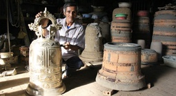 Trăm năm “giữ lửa” nghề đúc đồng