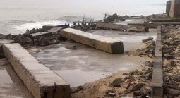 Hơn 300m đường ven biển Gành Rái bị cát vùi lấp do ảnh hưởng bão số 15