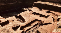 Ly kỳ giải mã mộ táng 4.000 năm tuổi giữa lòng Hà Nội 