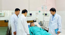 Đau nhức vùng háng, đi khám phát hiện bị hoại tử chỏm xương đùi