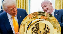 Chủ tịch FIFA Gianni Infantino có thể bị điều tra vì phát biểu ủng hộ ông Donald Trump?