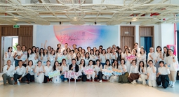 Người trẻ đi chữa lành