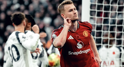 Bùng nổ bàn thắng phút bù giờ, Tottenham rơi chiến thắng trước Man United