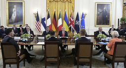 Quan hệ Mỹ - châu Âu thêm rạn nứt