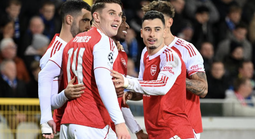 "Siêu dự bị" Madueke rực sáng, Arsenal nối dài mạch toàn thắng