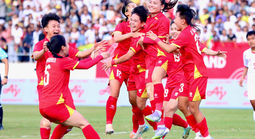 Tuyển bóng đá nữ Việt Nam vào bán kết