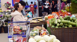Gồng sức kìm giữ giá cả hàng hóa