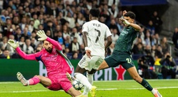 Tương lai bất định của Xabi Alonso tại Real Madrid