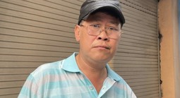 Phước Sang giữa vòng tay yêu thương của đồng nghiệp, ấm áp tình nghệ sĩ