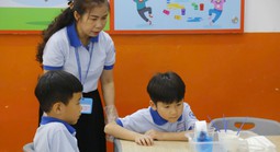 Tăng phụ cấp ưu đãi nghề giáo viên: Bảo đảm công bằng, thu hẹp chênh lệch