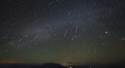 Hôm nay, Việt Nam đón đêm mưa sao băng lớn nhất năm