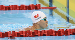 SEA Games 33 ngày 14-12: Phạm Thanh Bảo giành "cú đúp vàng" đường bơi ếch