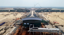 Dùng Boeing 787 bay kiểm tra kỹ thuật sân bay Long Thành