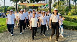 TPHCM: Phường Đức Nhuận tổ chức đi bộ, gây quỹ chăm lo cho người khó khăn