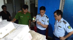Đột kích kho đông lạnh ở Tây Ninh, phát hiện 15 tấn thịt và nội tạng động vật không rõ nguồn gốc