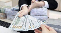 Giá USD tự do giảm rất mạnh
