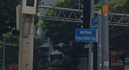 Tháo dỡ bảng hiệu hư hỏng