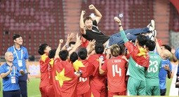 Đội tuyển U22 Việt Nam rạng rỡ với HCV SEA Games 33