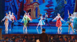 Vở Ballet "Kẹp hạt dẻ" tái ngộ đầy hứng khởi mùa giáng sinh tại TP HCM