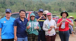 Nghĩa tình của Công an TPHCM với bà con vùng lũ