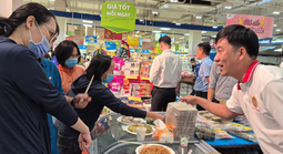 Nhiều cam kết với thực phẩm Tết