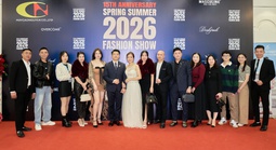 May Cao Nguyễn kỷ niệm 15 năm, ra mắt BST Xuân Hè 2026 "Green Flag"