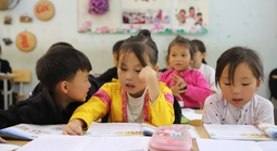 Sáp nhập trường công lẫn tư nếu không đạt chuẩn