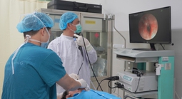 Người đàn ông bị "bỏ quên" răng giả trong phổi suốt 20 năm