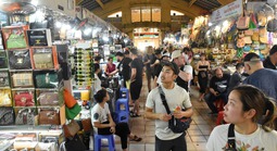 Hơn 18,3 ngàn hộ kinh doanh bỏ thuế khoán, tự nguyện chuyển sang phương pháp kê khai