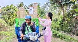 Làm giàu trên mảnh đất quê hương nhờ số hóa