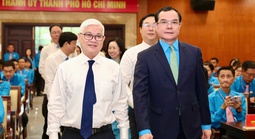 Nhiều lãnh đạo trung ương và TPHCM đến dự Đại hội Công đoàn TPHCM