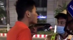 Nam thanh niên "rượu vào" to tiếng lăng mạ, đấm CSGT