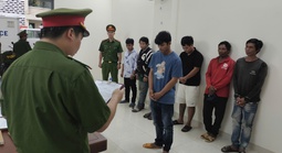 Đào xác heo bệnh bán ra thị trường, 7 bị can bị khởi tố