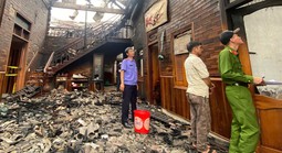 Điều tra nghi án phóng hỏa đốt nhà