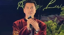 "Triển Chiêu" Lữ Lương Vỹ gây sốt với vẻ điển trai ở tuổi 70