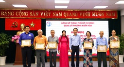 Phường Xuân Hòa giải quyết 100% hồ sơ hành chính đúng hạn