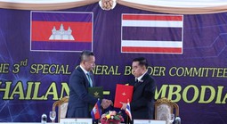 Thái Lan - Campuchia ngừng bắn