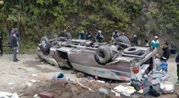 Vụ tai nạn thảm khốc 9 người tử vong: Kiểm tra công ty có xe hợp đồng xảy ra tai nạn