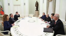 Phái đoàn Mỹ bàn luận ở Nga, Tổng thống Putin cảnh báo châu Âu