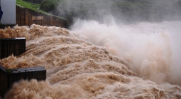 Miền Trung nhiều nơi xuất hiện lũ lịch sử, đề xuất sửa 5 quy trình vận hành liên hồ chứa